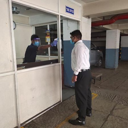 Hotel Hampshire Plaza Hyderabad Esterno foto