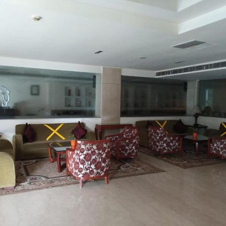 Hotel Hampshire Plaza Hyderabad Esterno foto