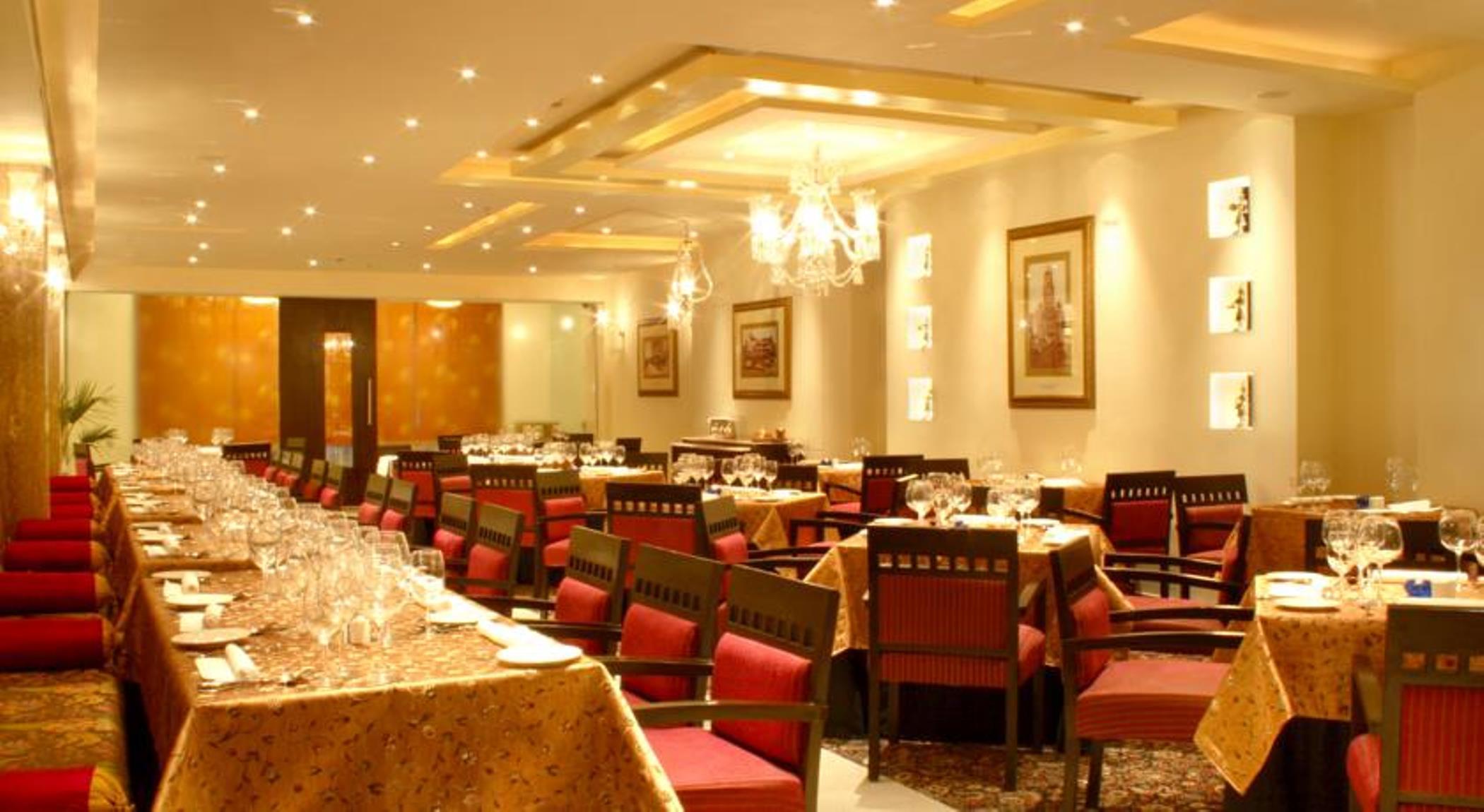 Hotel Hampshire Plaza Hyderabad Esterno foto