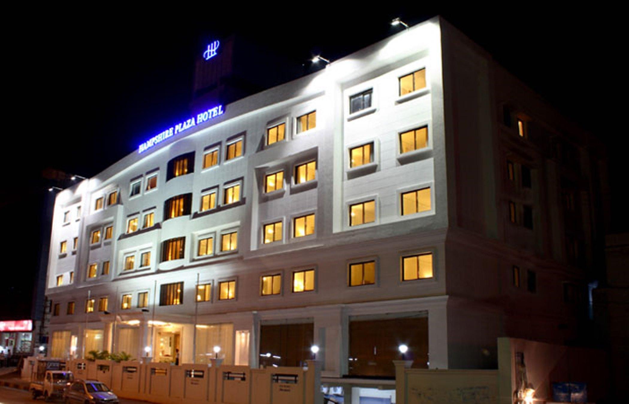 Hotel Hampshire Plaza Hyderabad Esterno foto