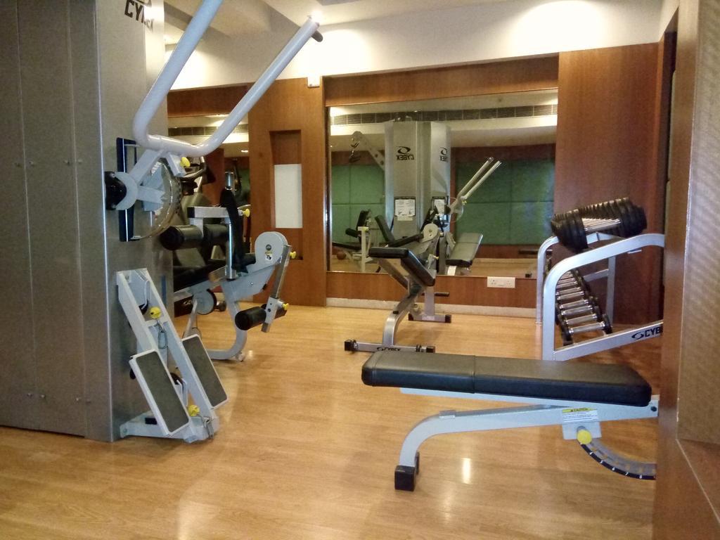 Hotel Hampshire Plaza Hyderabad Esterno foto