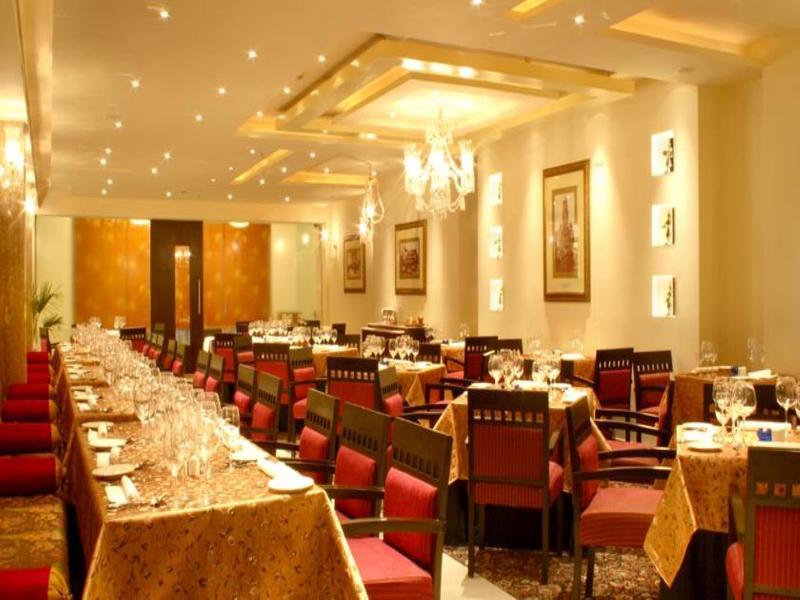 Hotel Hampshire Plaza Hyderabad Esterno foto