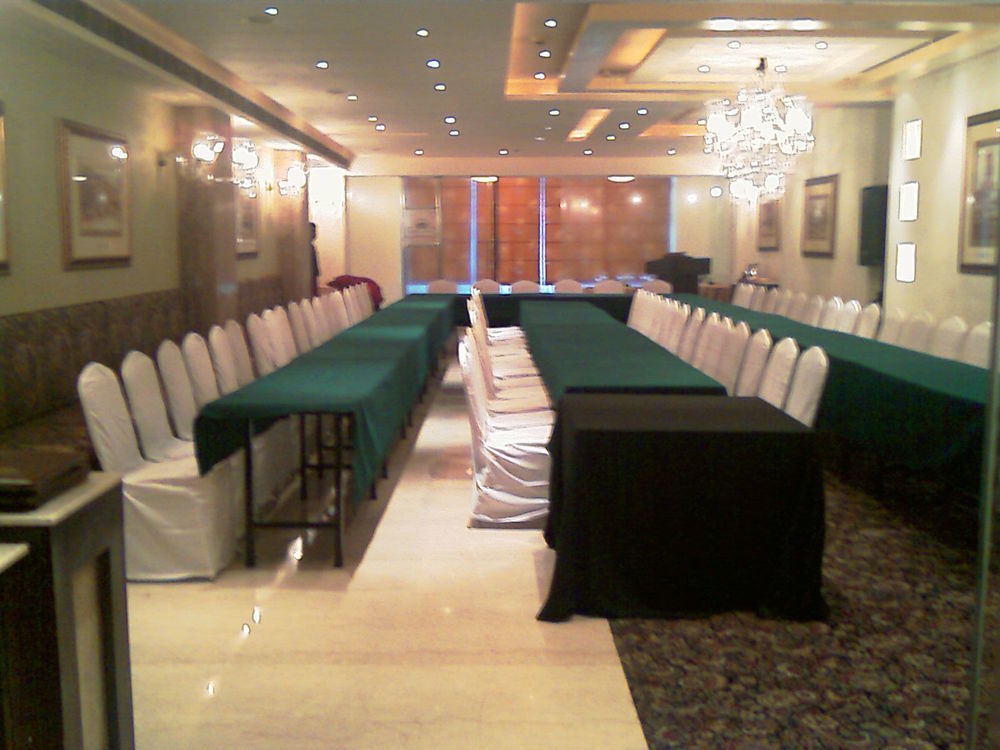 Hotel Hampshire Plaza Hyderabad Esterno foto
