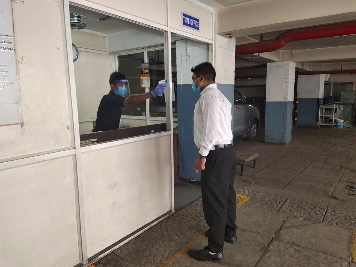 Hotel Hampshire Plaza Hyderabad Esterno foto